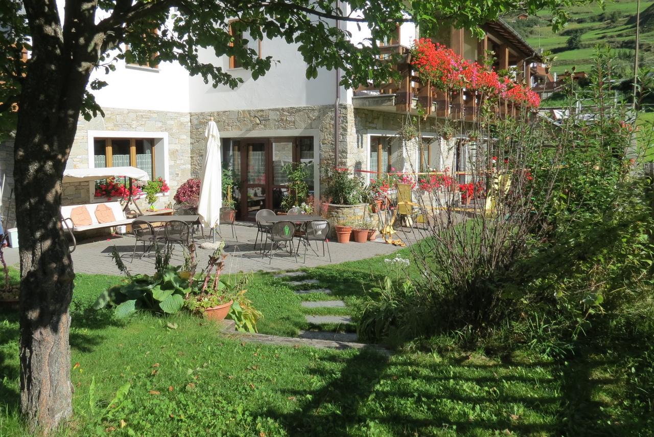 Albergo Castello Valfurva Esterno foto